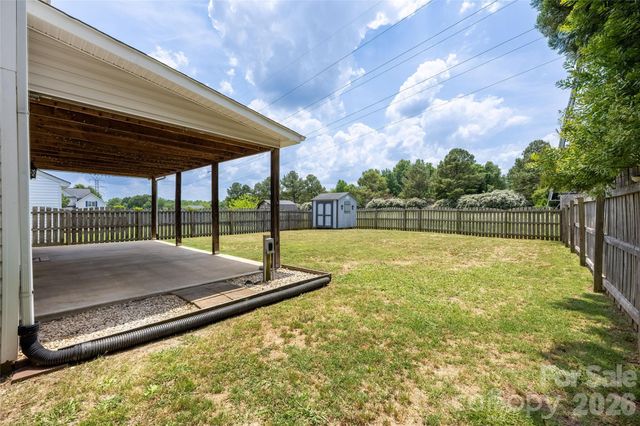9535 Forest Path Drive, Charlotte, NC 28269