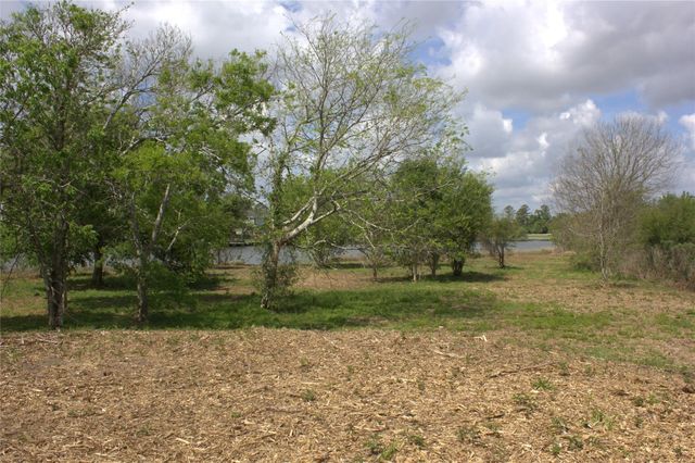 4700 Starboard Lane, Dickinson, TX 77539