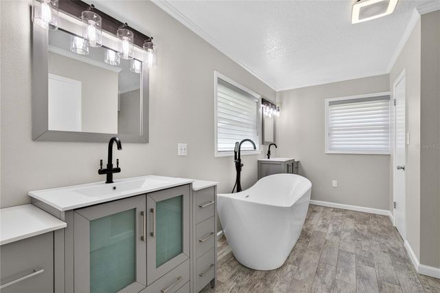 27638 LISA DRIVE, Tavares, FL 32778
