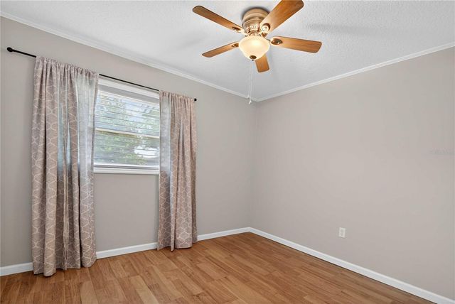 27638 LISA DRIVE, Tavares, FL 32778