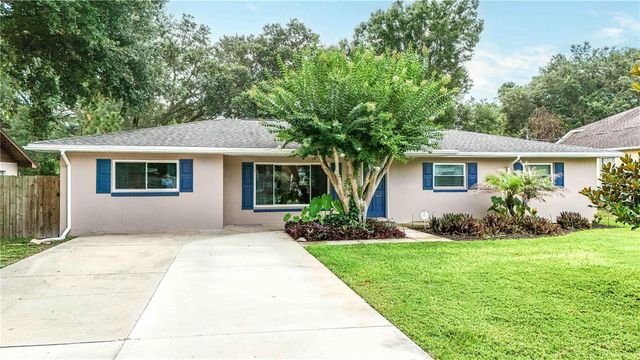 27638 LISA DRIVE, Tavares, FL 32778