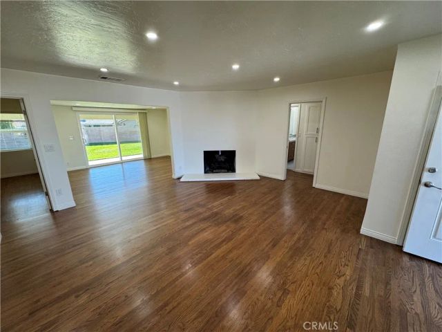 1300 W Ricky Lane, Anaheim, CA 92802