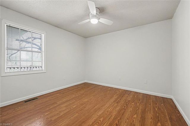 997 Robbins Circle, Lexington, NC 27292