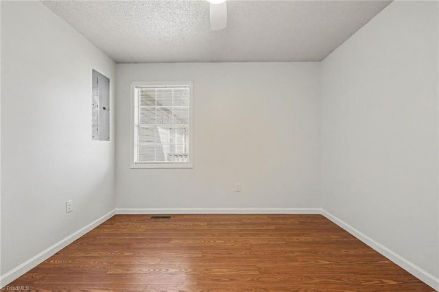 997 Robbins Circle, Lexington, NC 27292