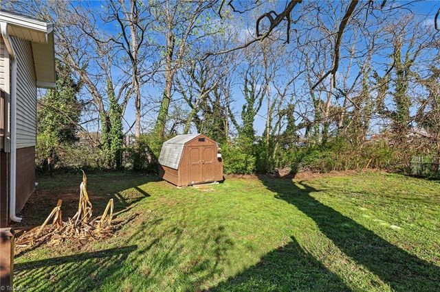 997 Robbins Circle, Lexington, NC 27292