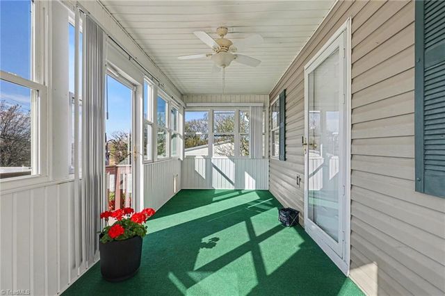 997 Robbins Circle, Lexington, NC 27292