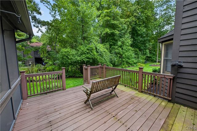 8786 Radburn Dr, Lysander, NY 13027