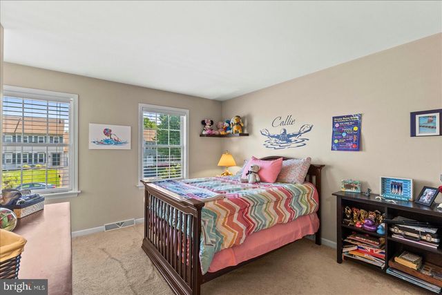 724 FIELDSTONE LN, Elizabethtown, PA 17022