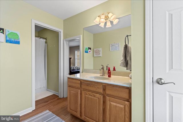 724 FIELDSTONE LN, Elizabethtown, PA 17022
