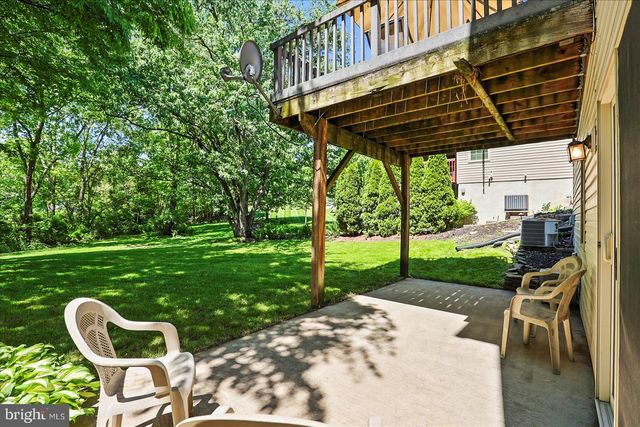 724 FIELDSTONE LN, Elizabethtown, PA 17022