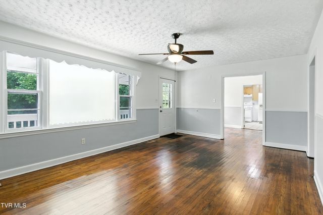 3970 Memorial Boulevard, Kingsport, TN 37664