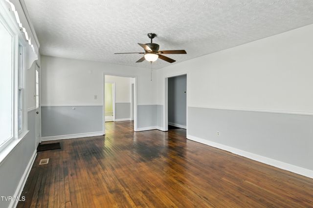 3970 Memorial Boulevard, Kingsport, TN 37664