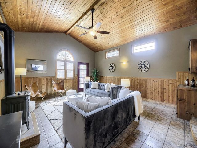 2860 S Ogden St, Englewood, CO 80113