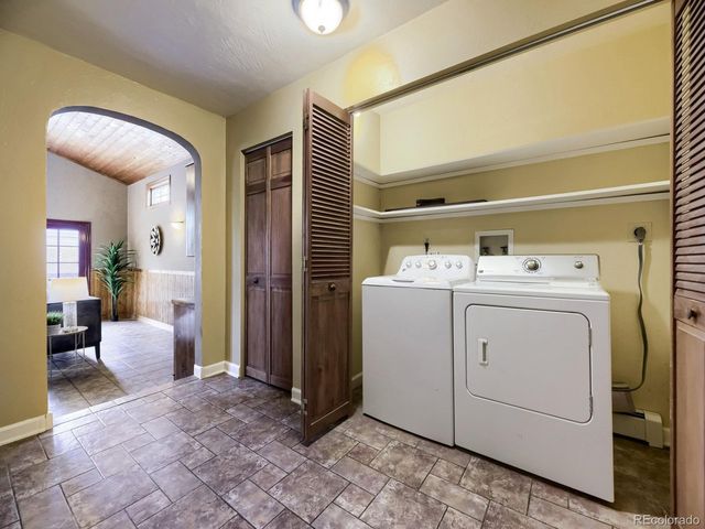 2860 S Ogden St, Englewood, CO 80113