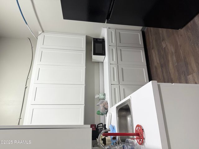 107 Hector Connoly Road 105, Carencro, LA 70520