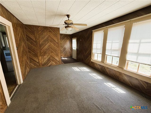 4955 State Highway 119, Goliad, TX 77963