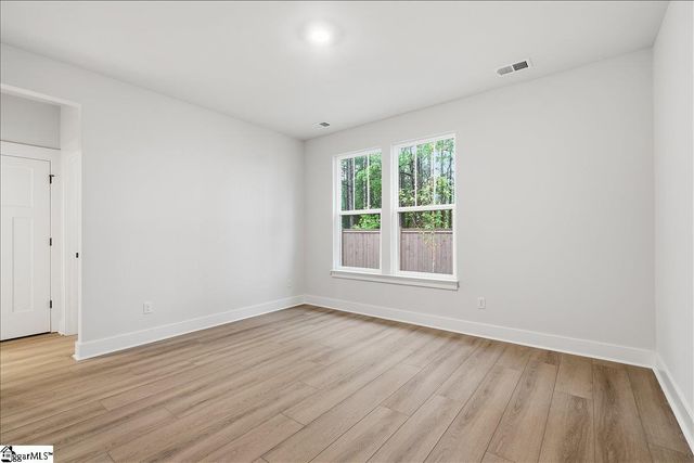 110 Canyon Creek Way, Fountain Inn, SC 29644