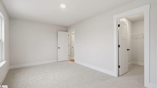 110 Canyon Creek Way, Fountain Inn, SC 29644