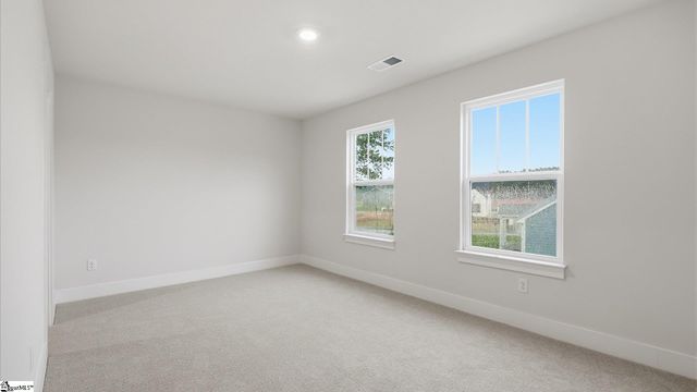 110 Canyon Creek Way, Fountain Inn, SC 29644