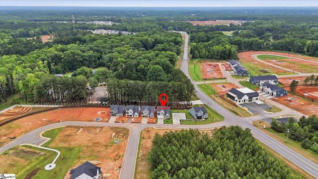 110 Canyon Creek Way, Fountain Inn, SC 29644