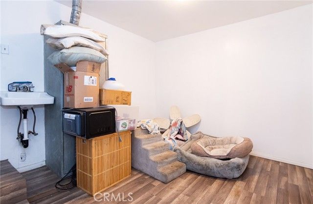 9814 Bandera, Los Angeles, CA 90002