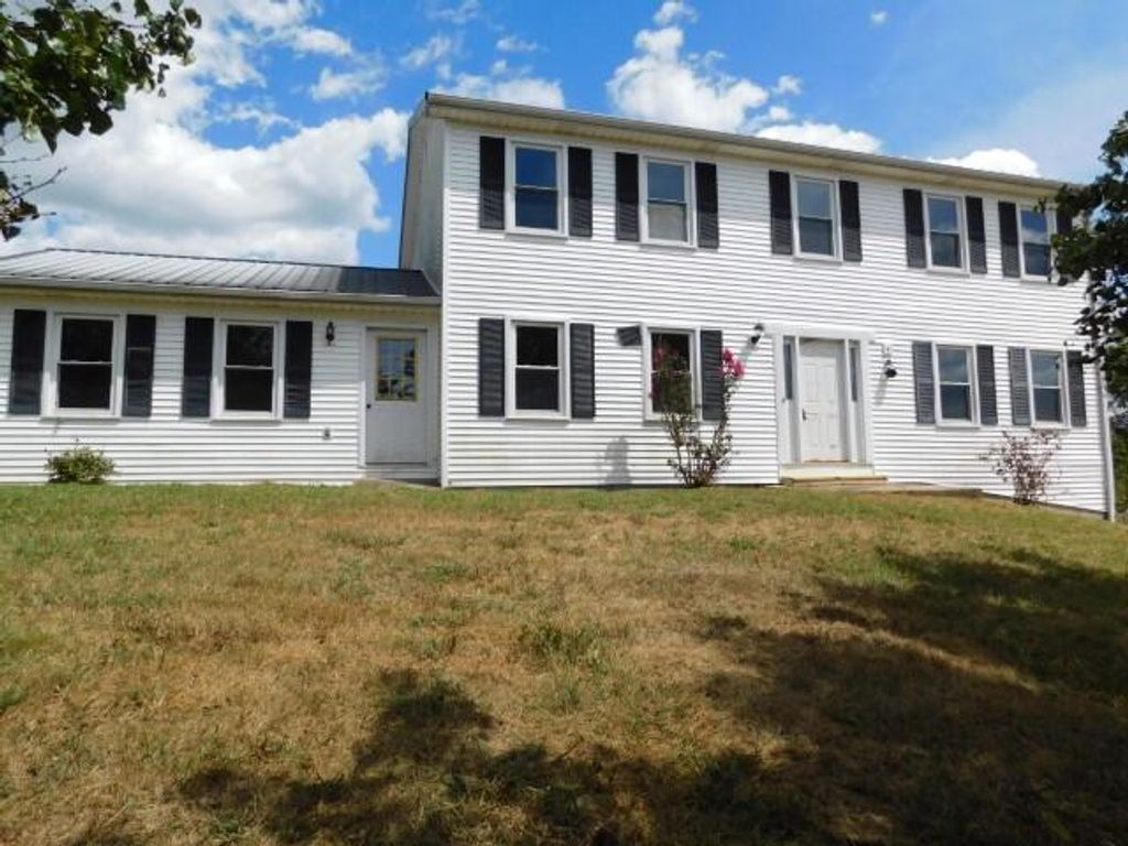 1577 Willisburg Road, Lawrenceburg, KY 40342
