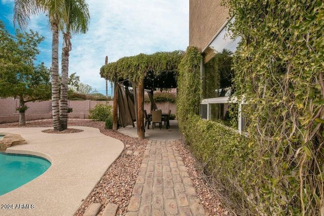 3792 S Cosmos Court, Chandler, AZ 85248