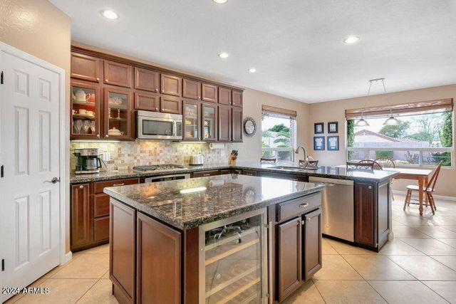 3792 S Cosmos Court, Chandler, AZ 85248