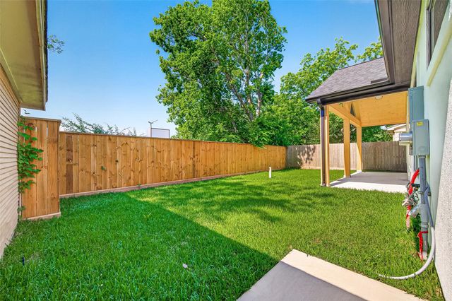 4027 Black Locust Drive, Houston, TX 77088