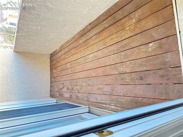 198 Luxury Lane, Colorado Springs, CO 80921