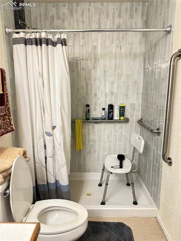 198 Luxury Lane, Colorado Springs, CO 80921