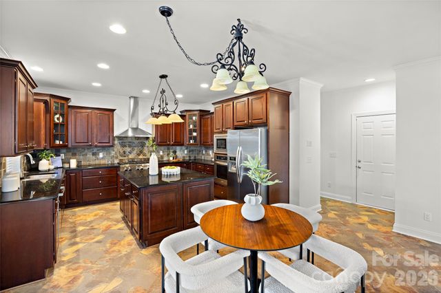 2718 Old Course Road, Monroe, NC 28112