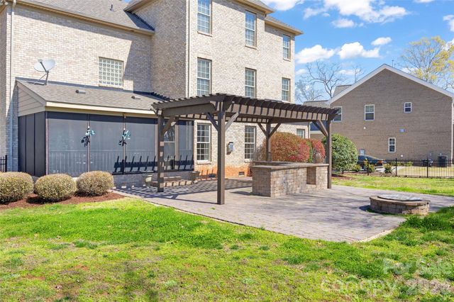 2718 Old Course Road, Monroe, NC 28112