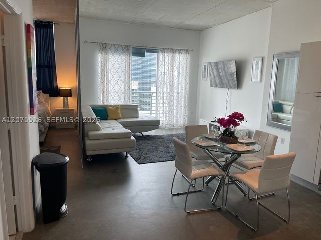 133 NE 2nd Ave 3405, Miami, FL 33132