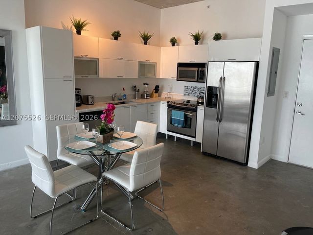 133 NE 2nd Ave 3405, Miami, FL 33132