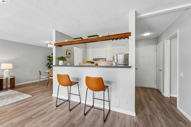 811 York St 136, Oakland, CA 94610