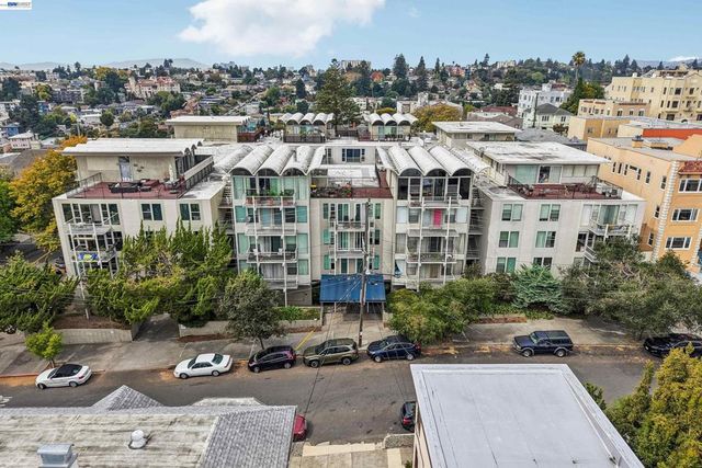 811 York St 136, Oakland, CA 94610