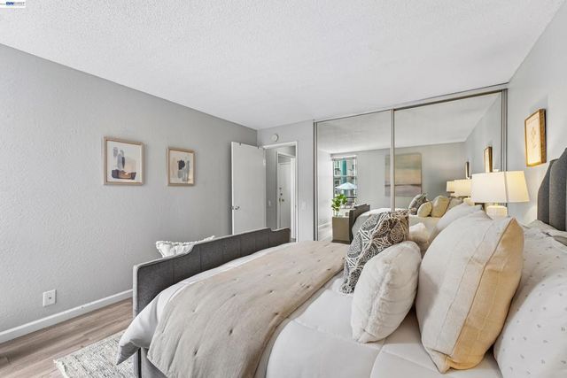 811 York St 136, Oakland, CA 94610