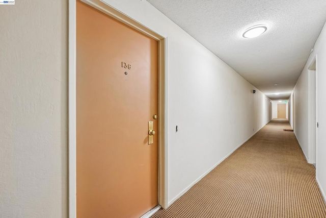 811 York St 136, Oakland, CA 94610