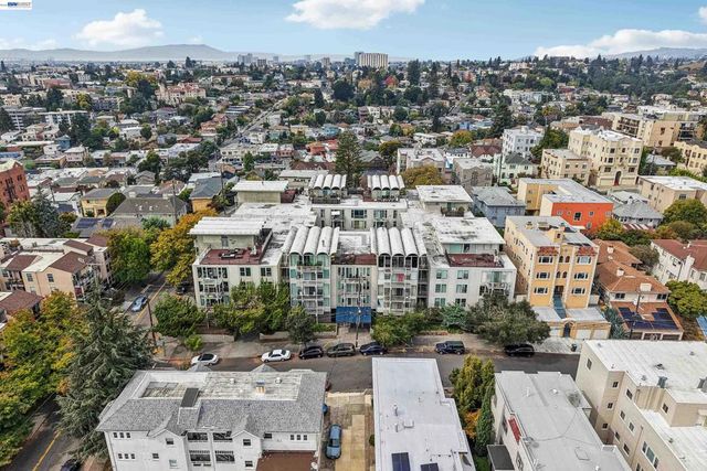 811 York St 136, Oakland, CA 94610