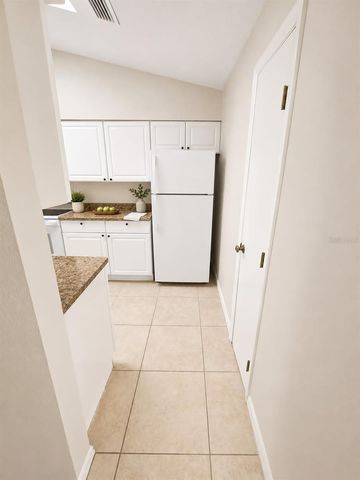 1203 SAXONY CIRCLE B, Punta Gorda, FL 33983