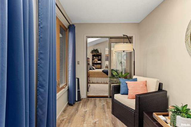 2810 W WILLOWLAKE Drive, Peoria, IL 61614