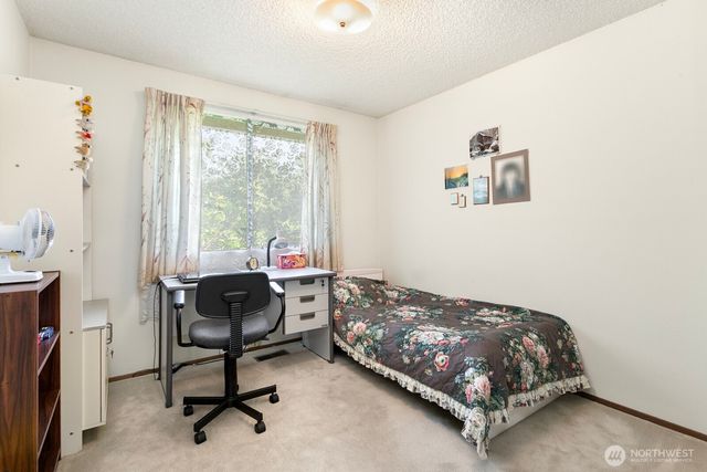 6774 28th Avenue S, Seattle, WA 98108