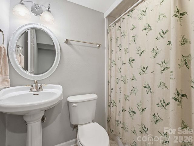 248 Brannon Forest Drive, Waynesville, NC 28785