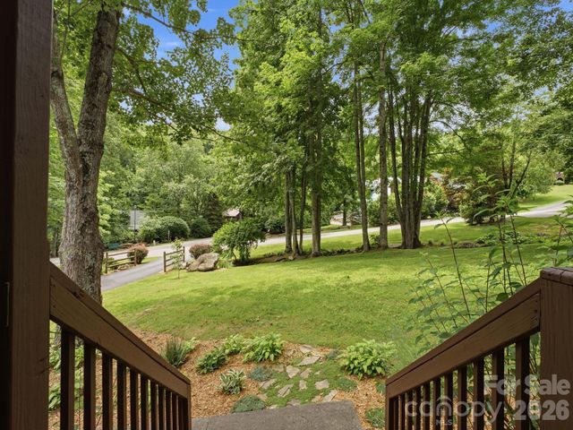 248 Brannon Forest Drive, Waynesville, NC 28785