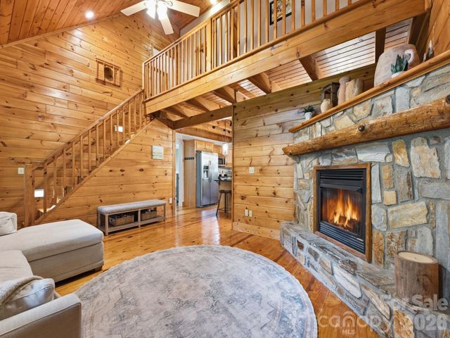 248 Brannon Forest Drive, Waynesville, NC 28785