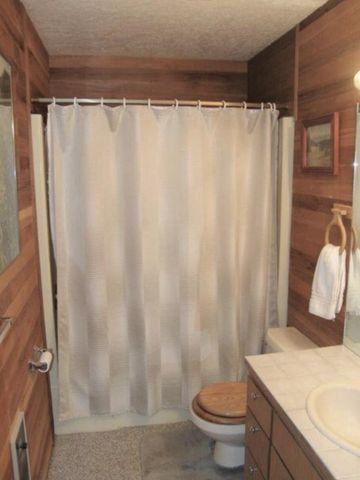 52015 Old Wickiup, La Pine, OR 97739