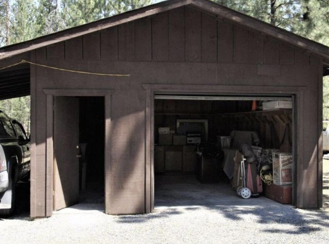 52015 Old Wickiup, La Pine, OR 97739