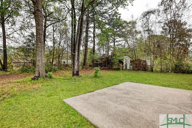 214 Holiday Drive, Savannah, GA 31419