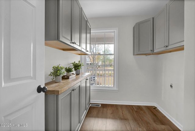 117 Center Drive, Hampstead, NC 28443